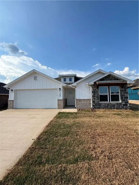 1908 Porter Street, Pea Ridge, AR 72751 - Image #1