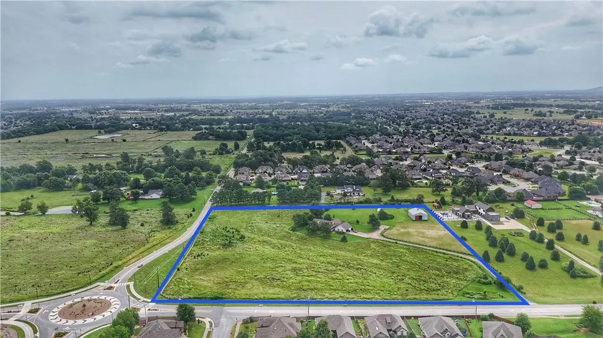 6253 S Mt Hebron Road, Rogers, AR 72758 - Image #1