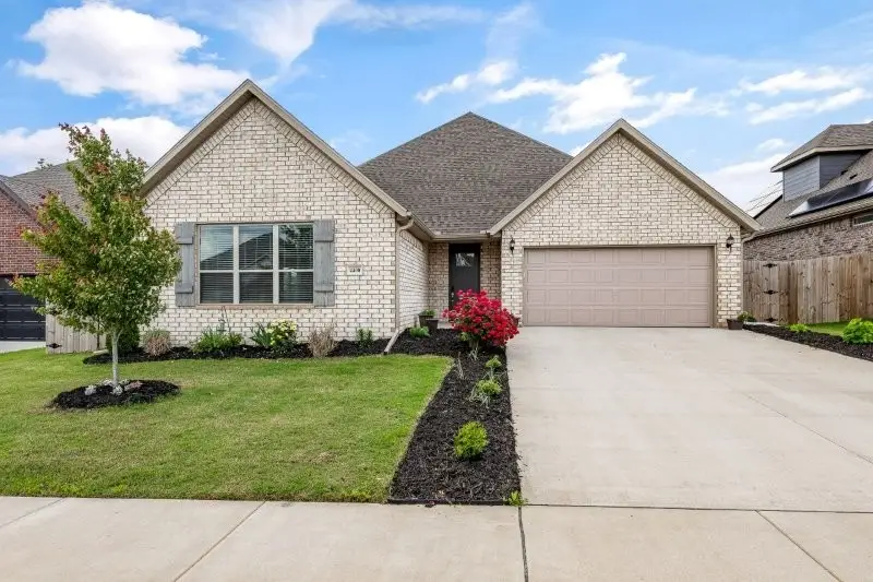 4400 SW Pawhuska Street, Bentonville, AR 72713 - Image #1