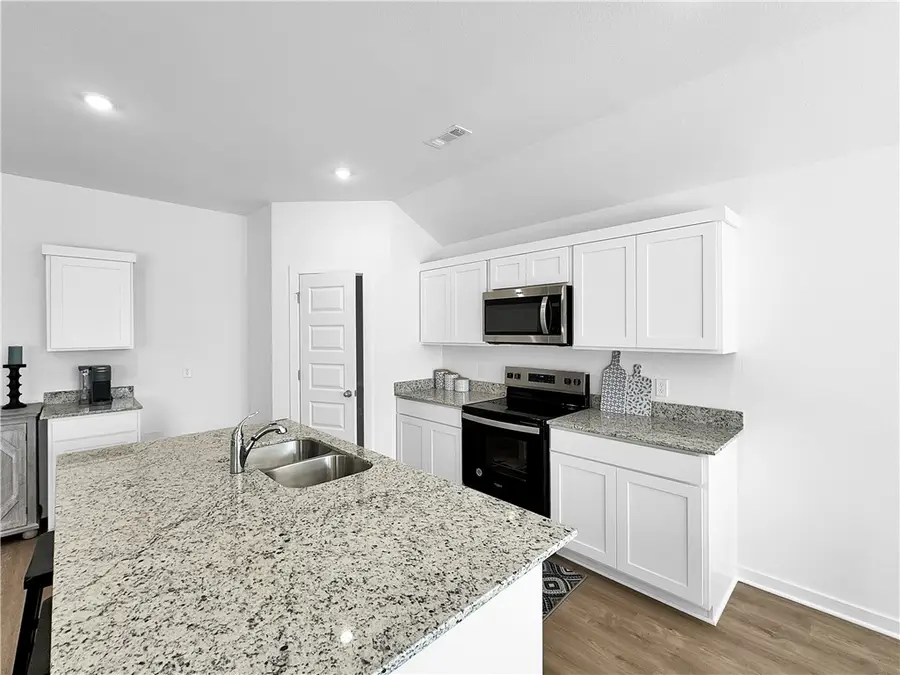 3070 Rosalee Lane, Wheeler, AR 72736 - Image #2