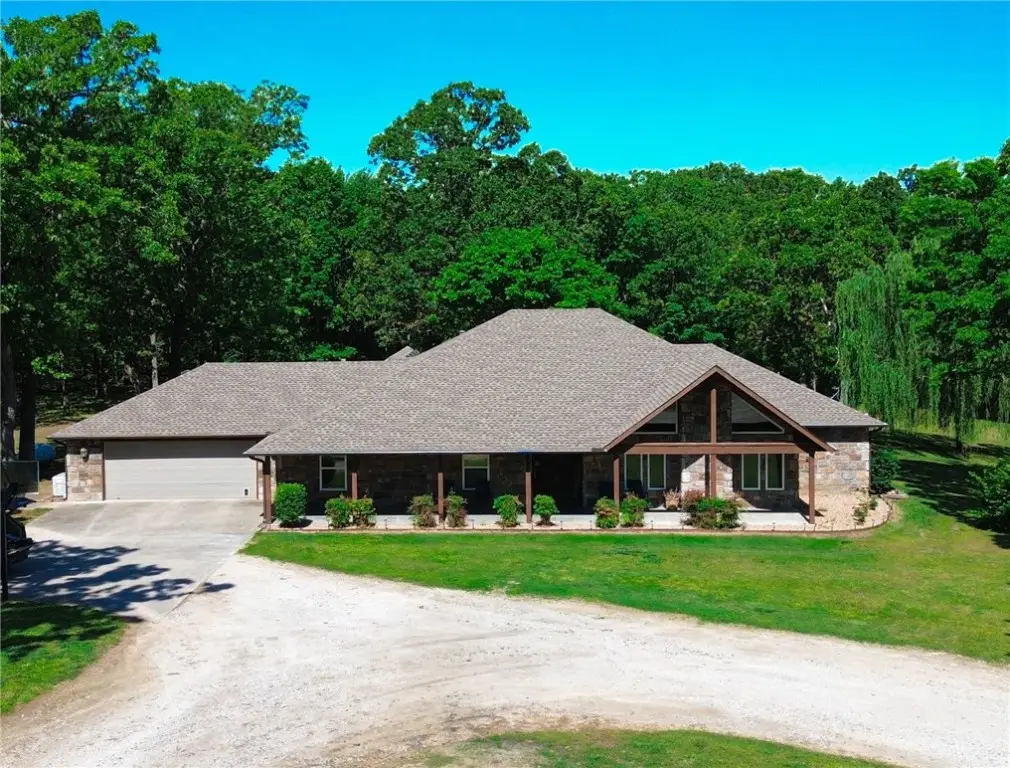 15798 Vesper Lane, Gravette, AR 72736 - Image #1