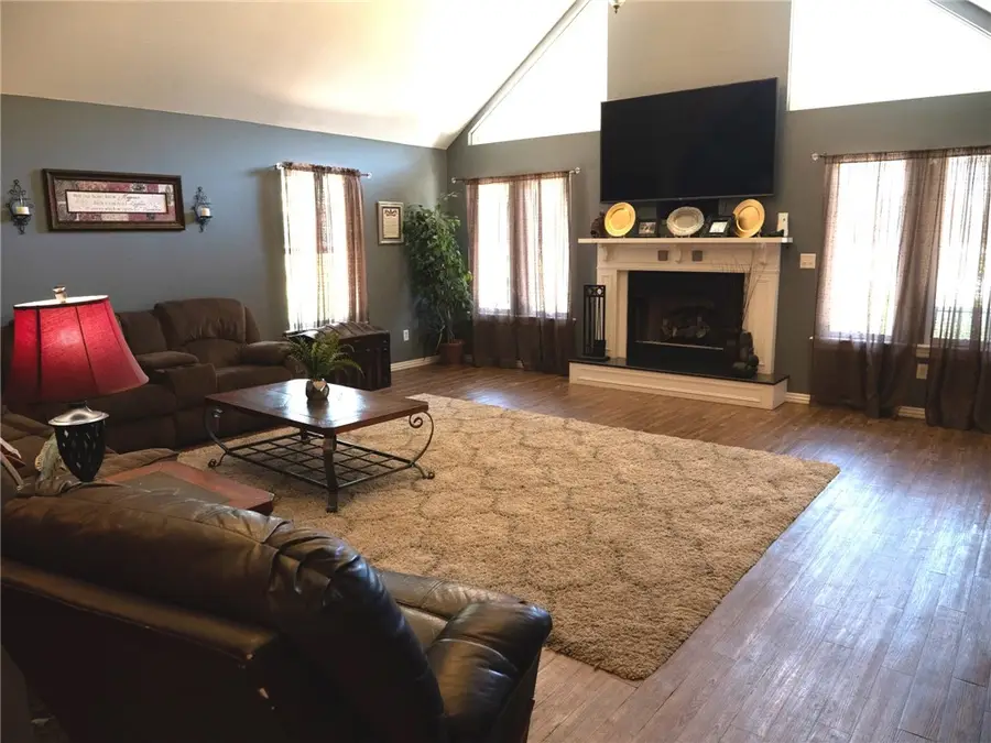 15798 Vesper Lane, Gravette, AR 72736 - Image #2