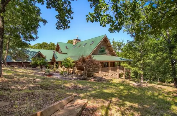 10836 Bray Road, Elkins, AR 72727