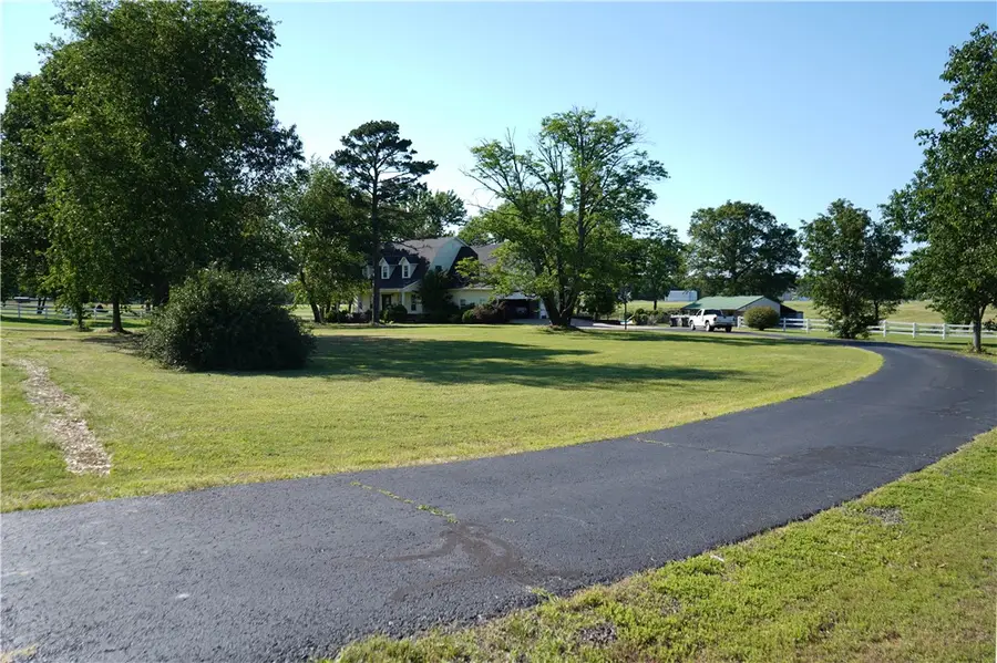 2655 S Elmira Avenue, Russellville, AR 72802 - Image #2