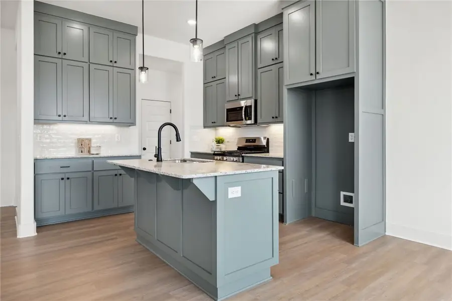 881 E Buchanan Street, Prairie Grove, AR 72753 - Image #3