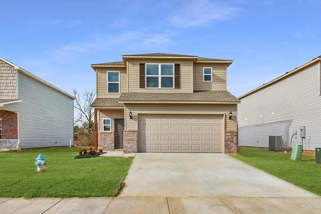 851 E Sparrow Circle, Fayetteville, AR 72701 - Image #1