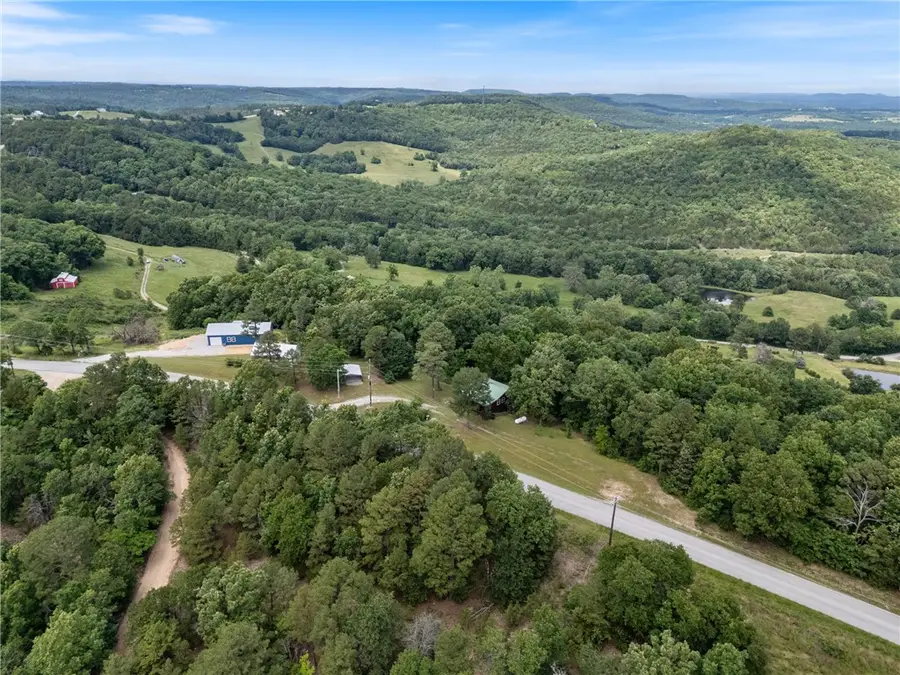 805 County Road 309, Eureka Springs, AR 72632 - Image #2