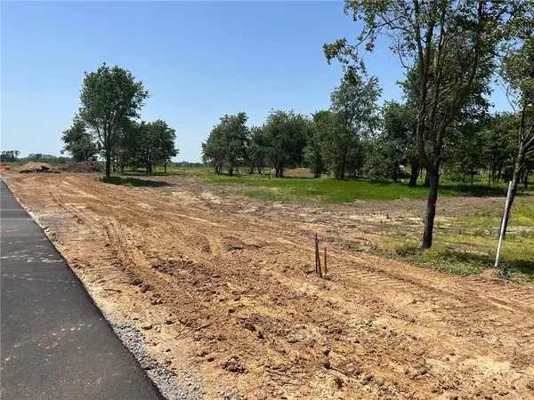 2104 Marion Lee Road, Gentry, AR 72734