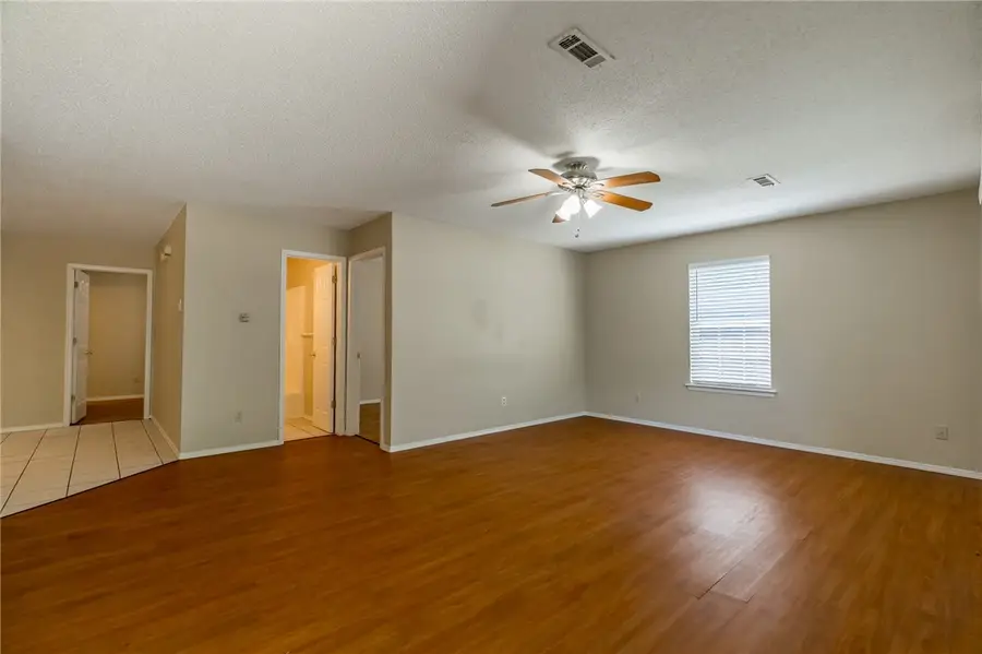 523 S Dockery Lane, Fayetteville, AR 72701 - Image #3