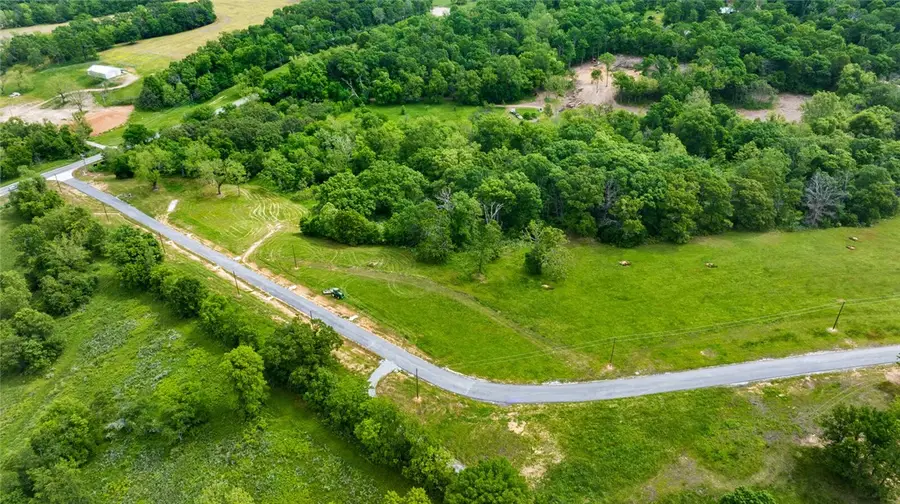 8200 Hill Country Drive, Decatur, AR 72722 - Image #2