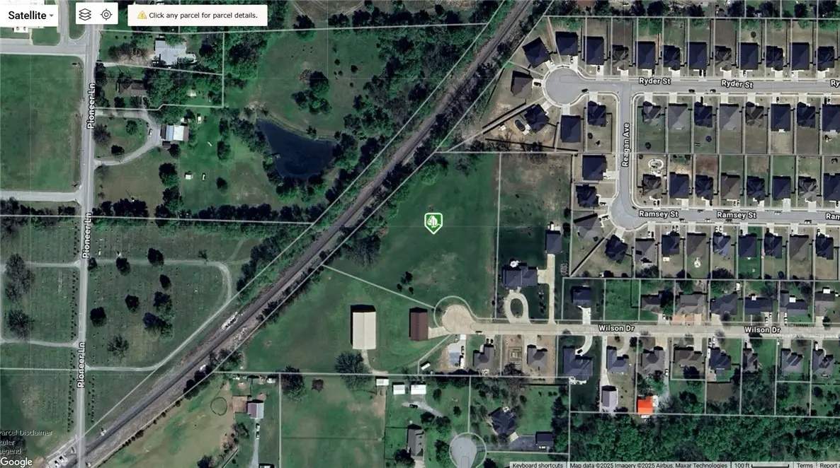 448 W Wilson Drive, Gentry, AR 72734 - Image #1