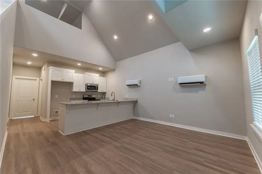 1331 S Van Buren Avenue, Fayetteville, AR 72701 - Image #3