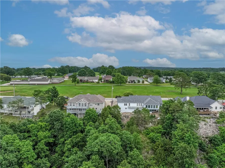 17 La Costa Drive, Holiday Island, AR 72631 - Image #3