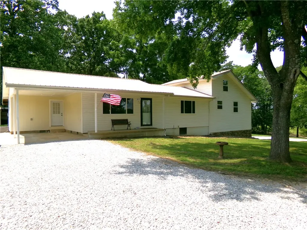 4405 Sunset Lane, Everton, AR 72633 - Image #1