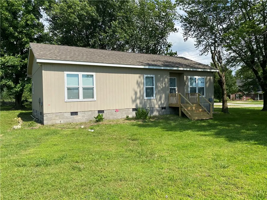 924 West Avenue, Lincoln, AR 72744 - Image #2