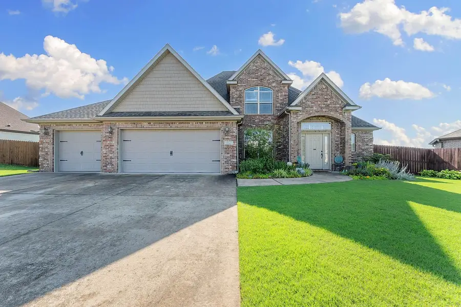 5703 S 66th Street, Cave Springs, AR 72718 - Image #2