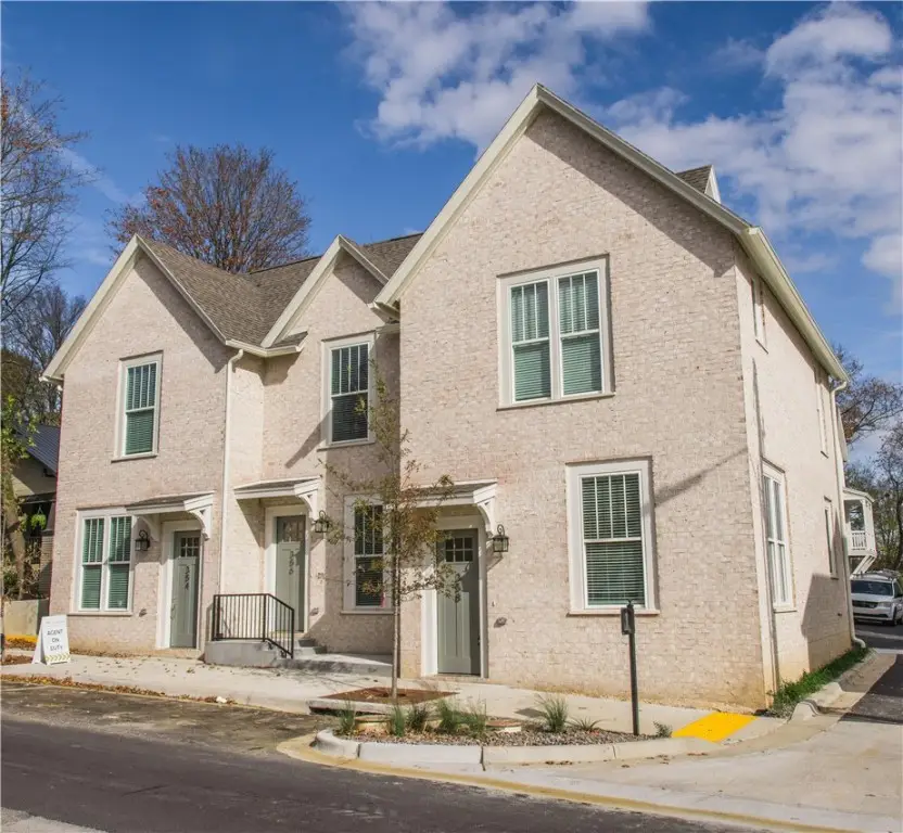 358 S Hill Avenue, Fayetteville, AR 72701 - Image #3