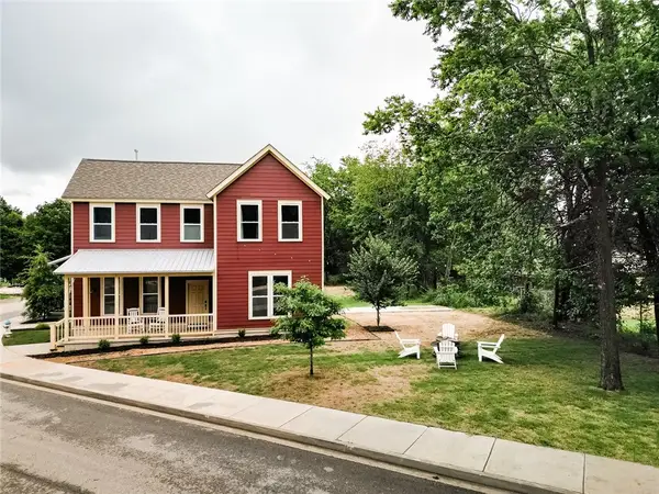 315 E 11th Street, Fayetteville, AR 72701