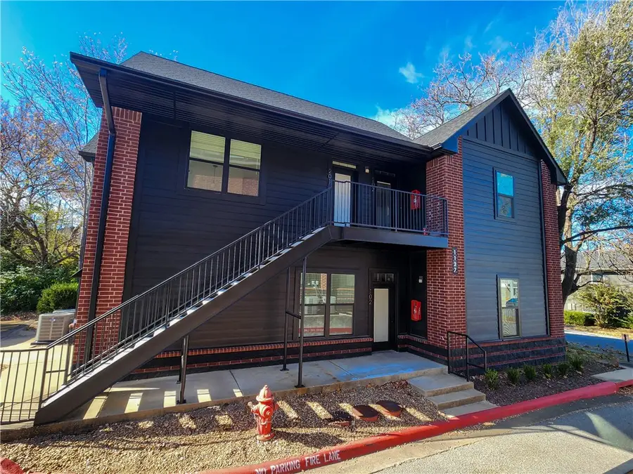 1137 N Leverett Avenue #101, Fayetteville, AR 72703 - Image #3