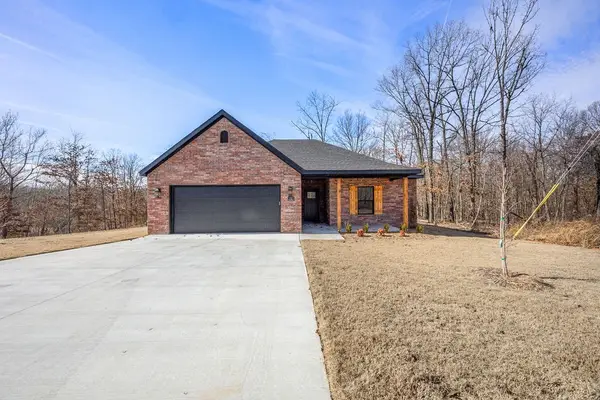 1 Boswell Drive, Bella Vista, AR 72715