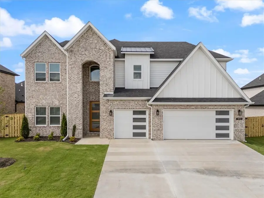 1910 Mumbai Road, Centerton, AR 72719 - Image #2