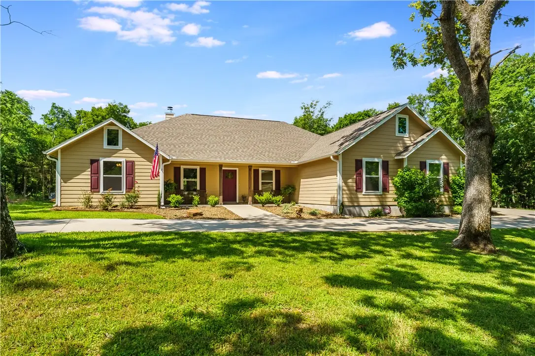 12627 Lodge Drive, Garfield, AR 72732 - Image #1