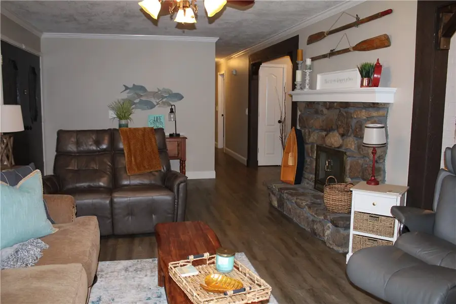 1008 Locust Street, Mountain Home, AR 72653 - #2