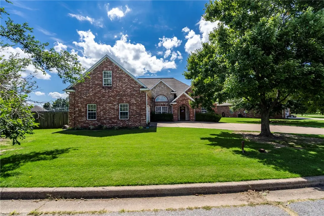 2370 Montclair Avenue, Siloam Springs, AR 72761 - Image #1