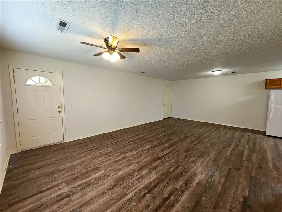 1637 & 1639 N Saddlehorn Avenue, Fayetteville, AR 72703 - Image #3