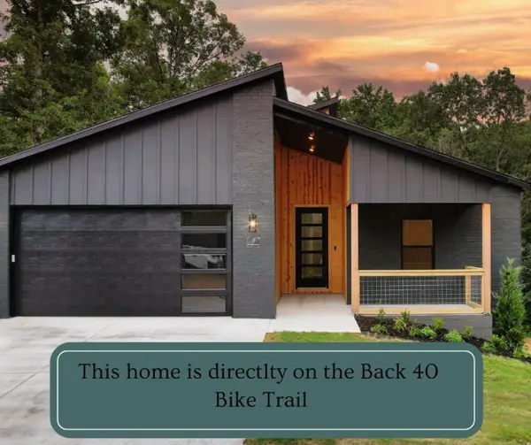 7 Consett Lane, Bella Vista, AR 72714