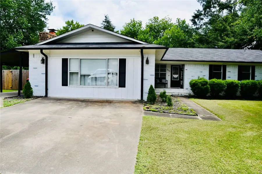 2921 Honeysuckle Lane, Russellville, AR 72801 - Image #3