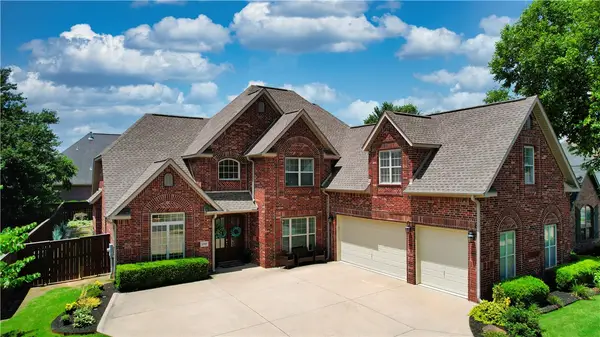 5000 SW Blaire Mont Road, Bentonville, AR 72713