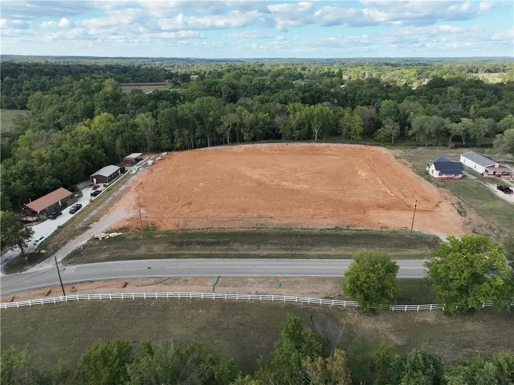 850 E Pickens Road, Pea Ridge, AR 72751 - Image #1