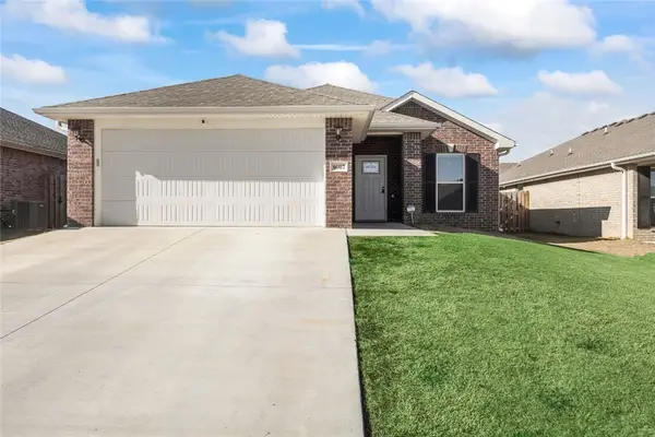 6007 NW Ettie May Street, Bentonville, AR 72713