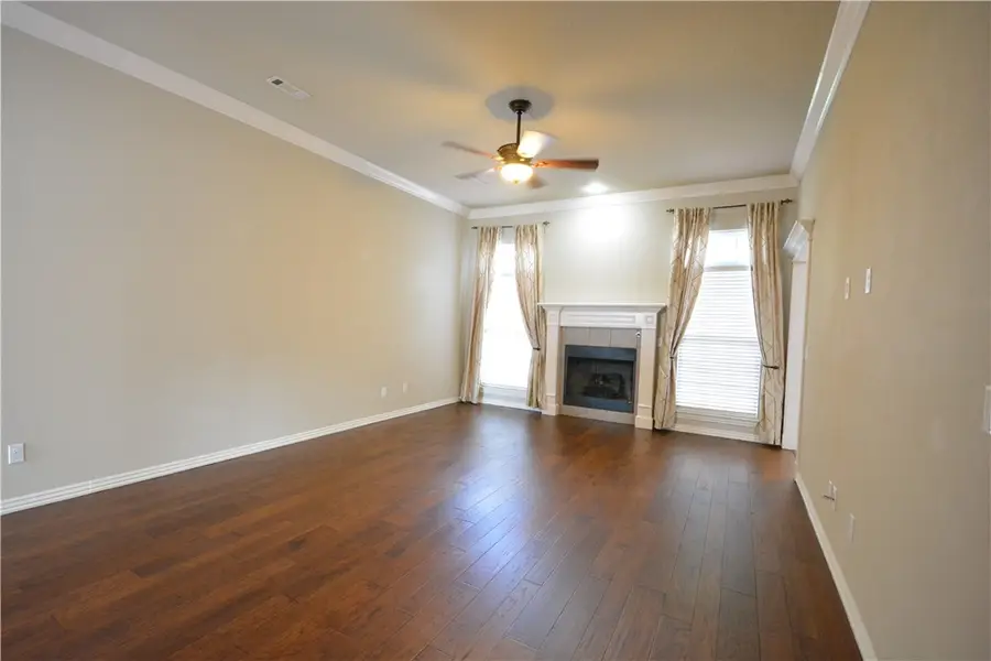 2303 N Cornwall Avenue, Fayetteville, AR 72704 - Image #3