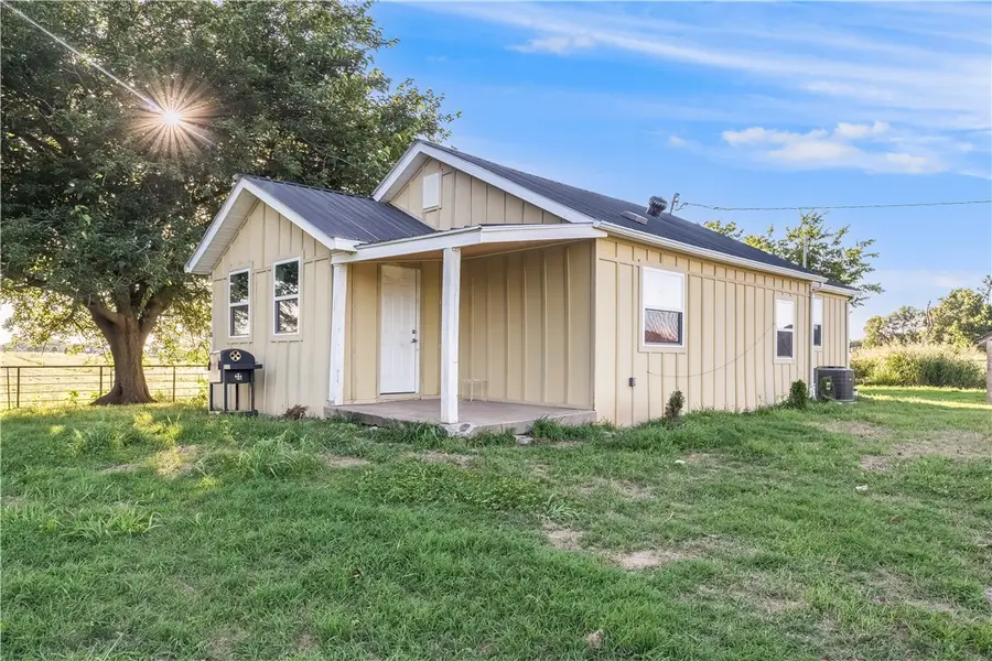 23622 Ballard Creek Road, Summers, AR 72769 - Image #3