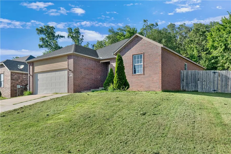 1950 Sweetwater Ranch Avenue, Springdale, AR 72764 - Image #2