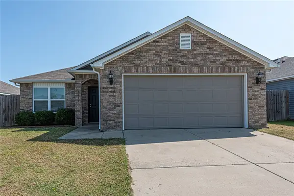 5026 Claxton Circle, Fayetteville, AR 72704