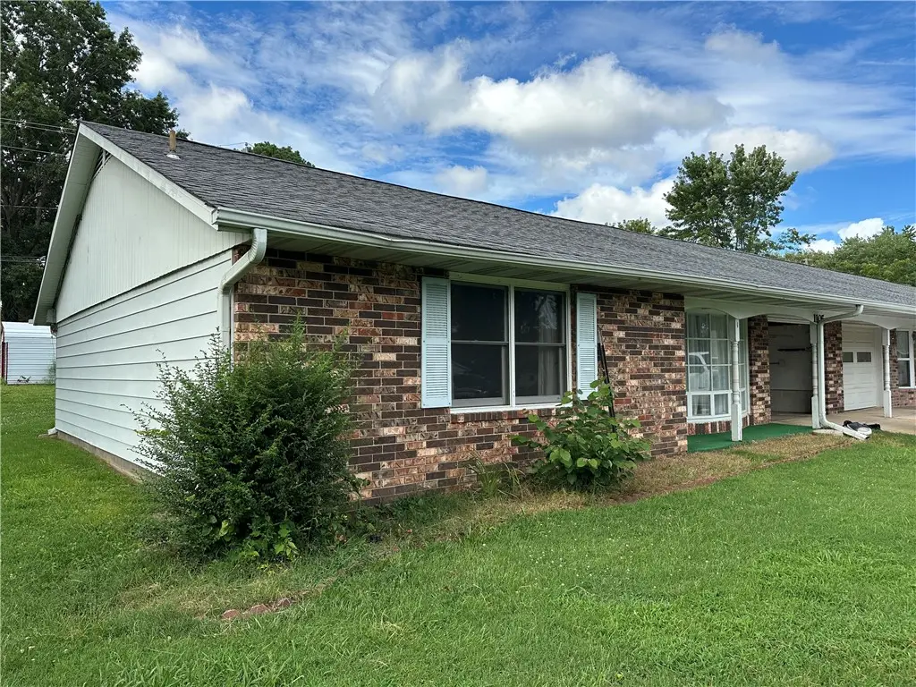 1121 Meadowbrook Drive #8, Mountain Home, AR 72653 - Image #1