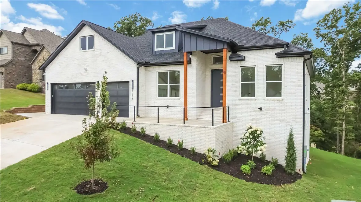 1905 NE Frost Drive, Bentonville, AR 72712 - #1