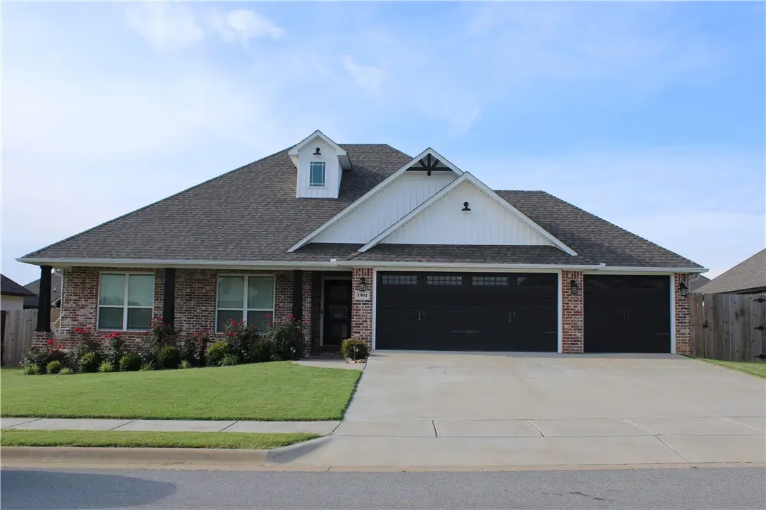 1904 Shelby Street, Pea Ridge, AR 72751 - Image #1