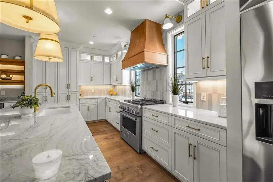 3923 S Champions Drive, Rogers, AR 72758 - Image #3