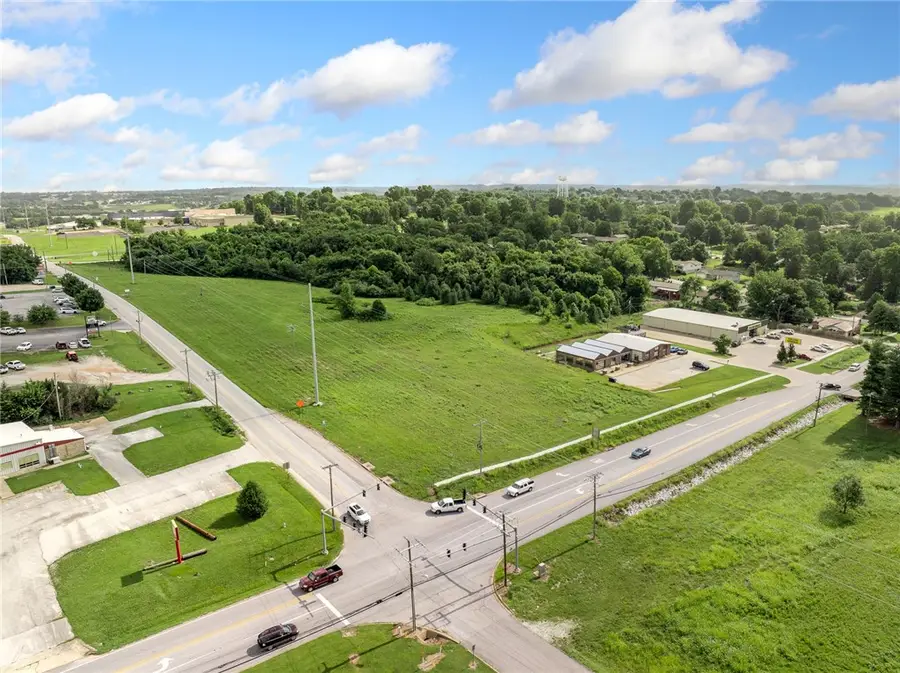 1905 Capps Road, Harrison, AR 72601 - Image #2