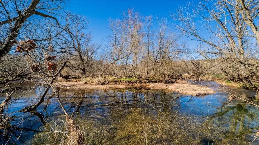 25+/- Acres Madison 8388, Huntsville, AR 72740 - Image #2