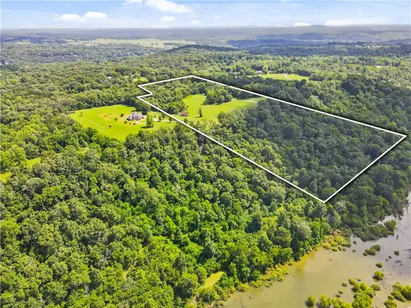 Campbell Lane, Fayetteville, AR 72703