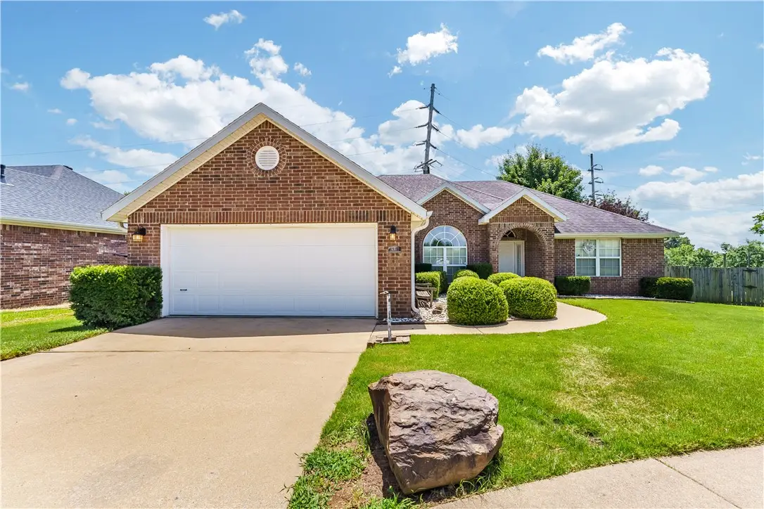 2807 Foxwood Drive, Springdale, AR 72762 - Image #1