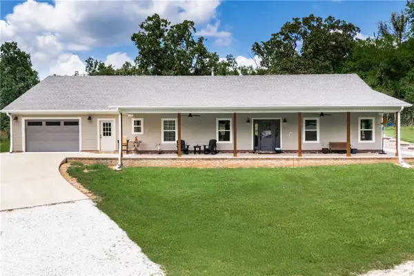 17706 Beav O Rama Road, Fayetteville, AR 72703