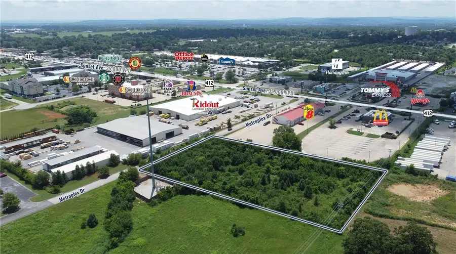 982 Metroxplex Drive, Springdale, AR 72762 - #3