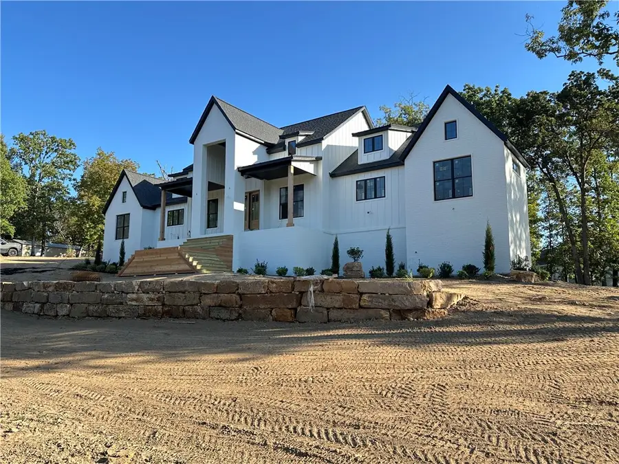 561 Oneida Circle, Pea Ridge, AR 72751 - Image #2