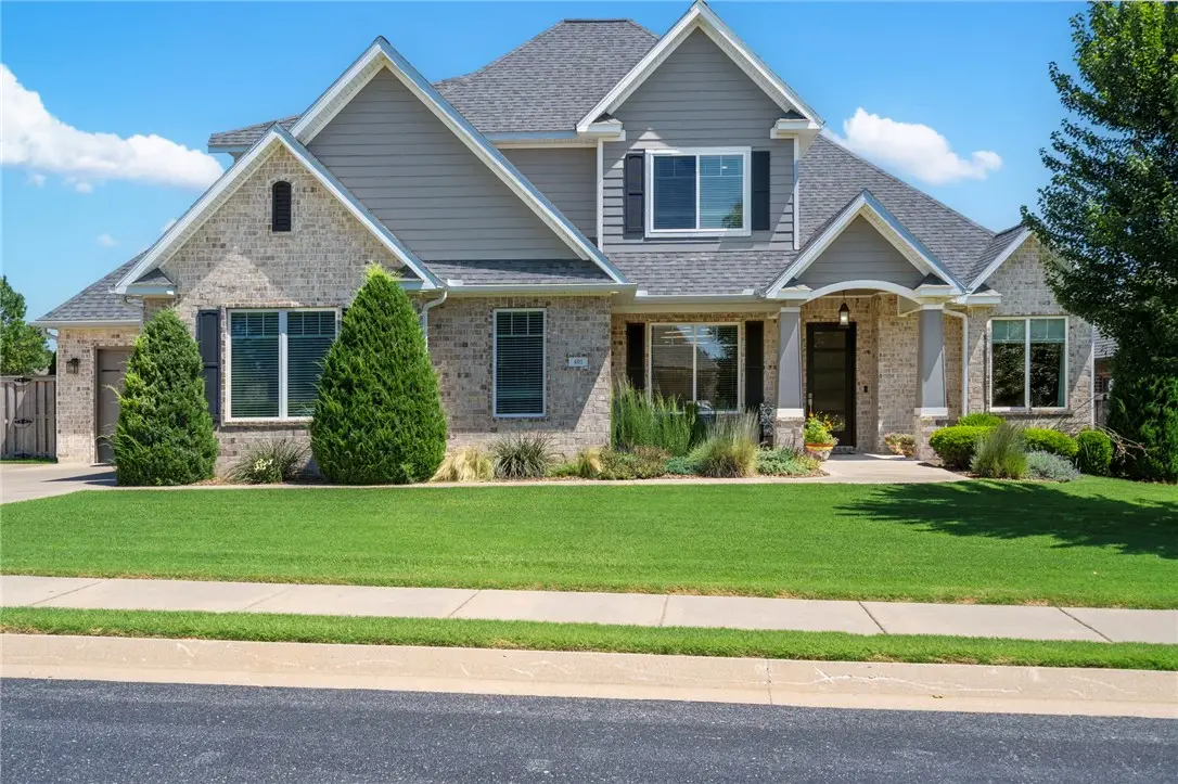 401 Trailwood Circle, Centerton, AR 72719 - Image #1